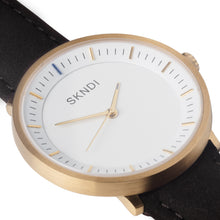 Lataa kuva Galleria-katseluun, Traveller - Gold Black Leather